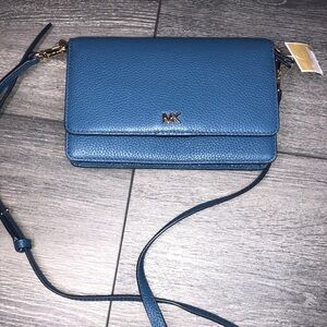 Michael Kors pebble crossbody bag